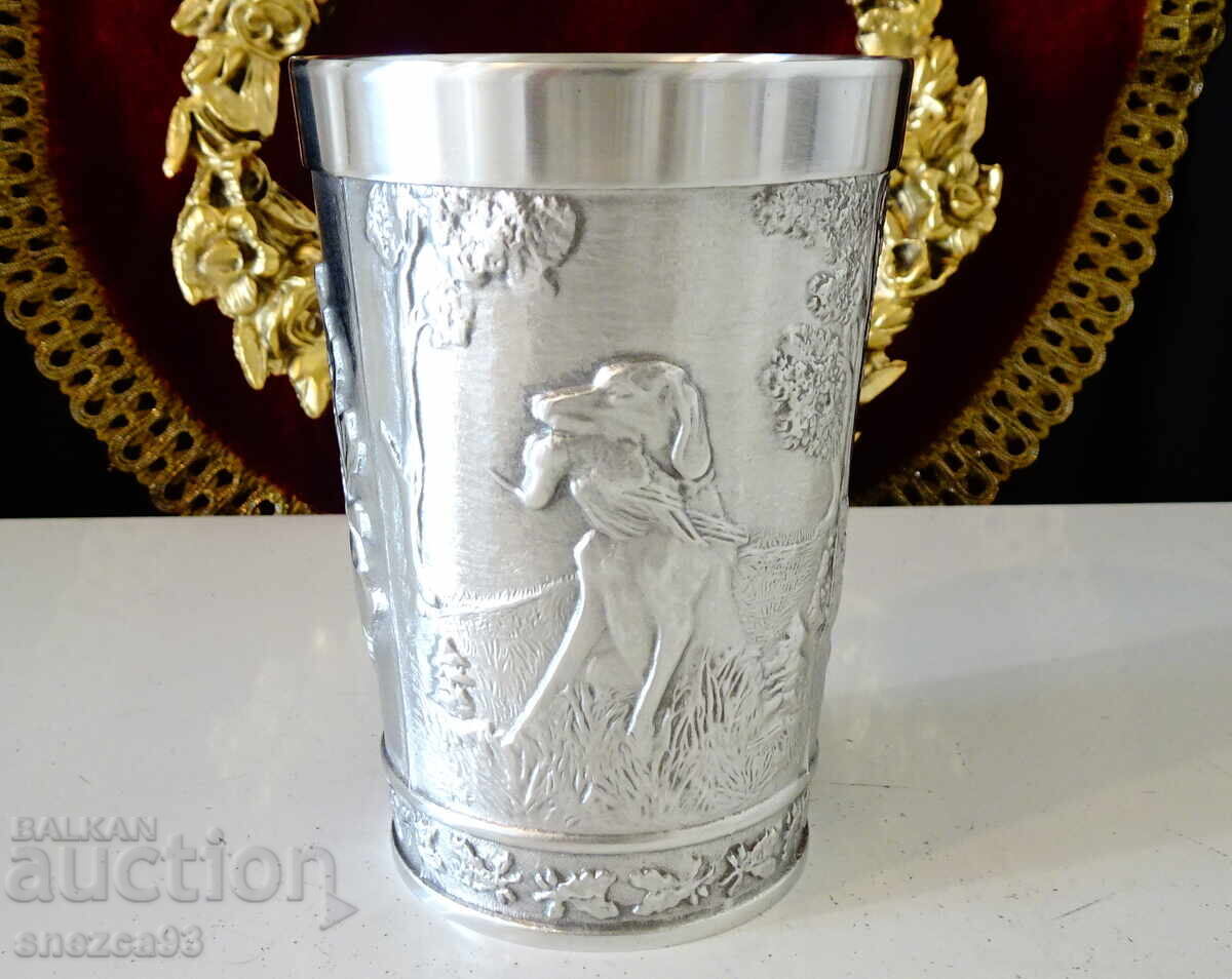 Cană de staniu cu scene de vânătoare Câine, Vânat, Cerb, Puști