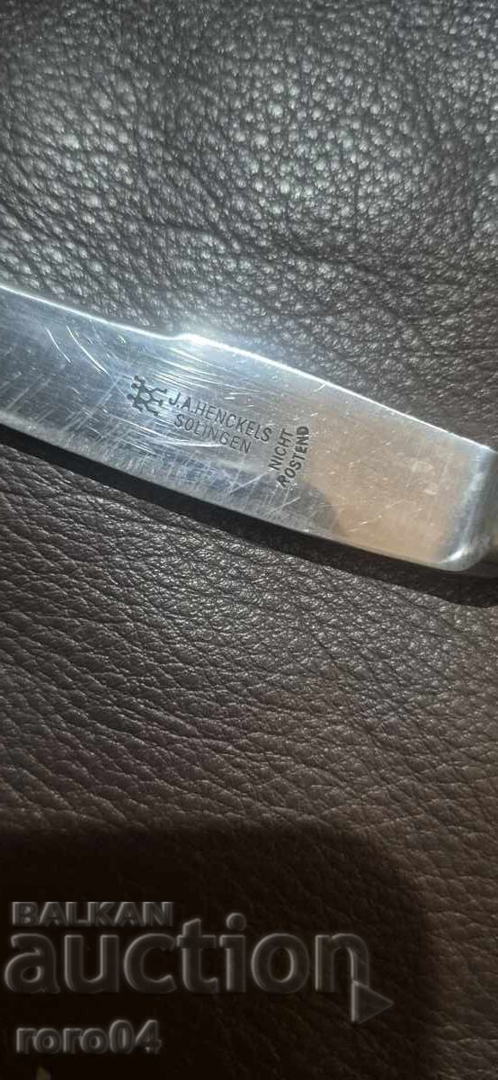 KNIFE - SOLINGEN - GOWE AETERNA - WW II with price € 1.00 | 1.96 BGN