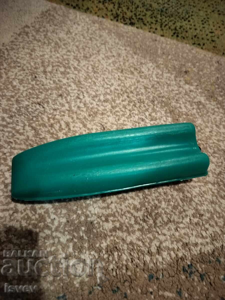 Παράδοση Παλιό πλαστικό σοσιαλιστικό παιχνίδι βάρκα Παράδοση Παλιό πλαστικό σοσιαλιστικό παιχνίδι βάρκα