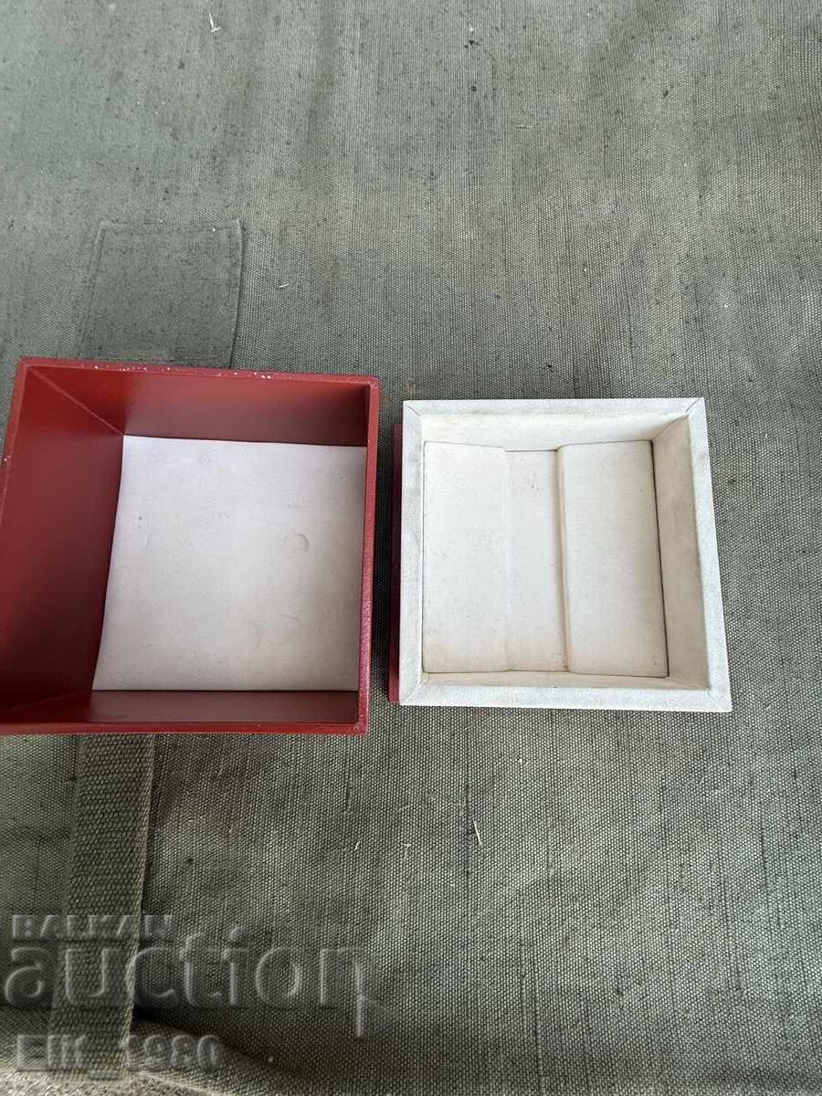 Licitație Cutie de brichetă S.T. Dupont