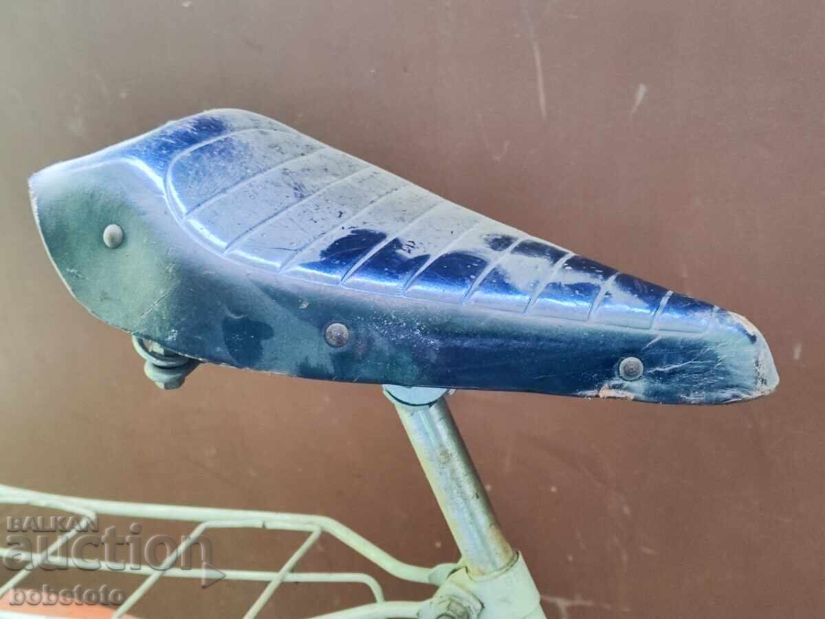 Παράδοση Ρετρό ποδήλατο σχολιαρόπαιδο