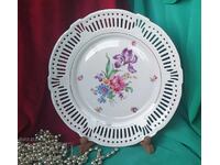Plate with floral motifs and lattice edge Bavaria - Germany