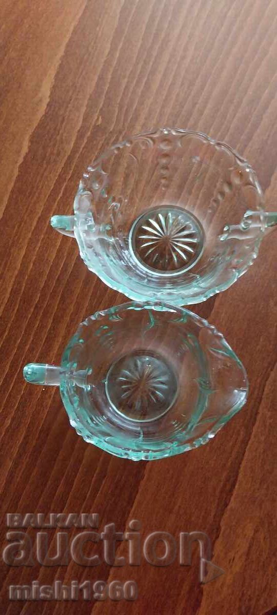 Lot de sticlă cu preț € 5.00 | 9.78 BGN