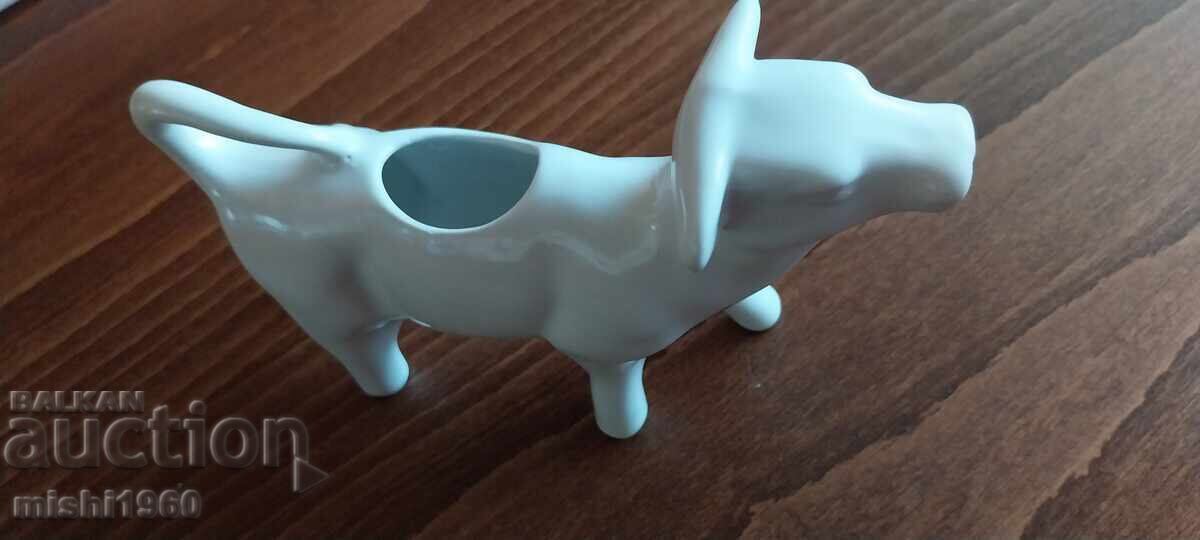 Porcelain creamer cow