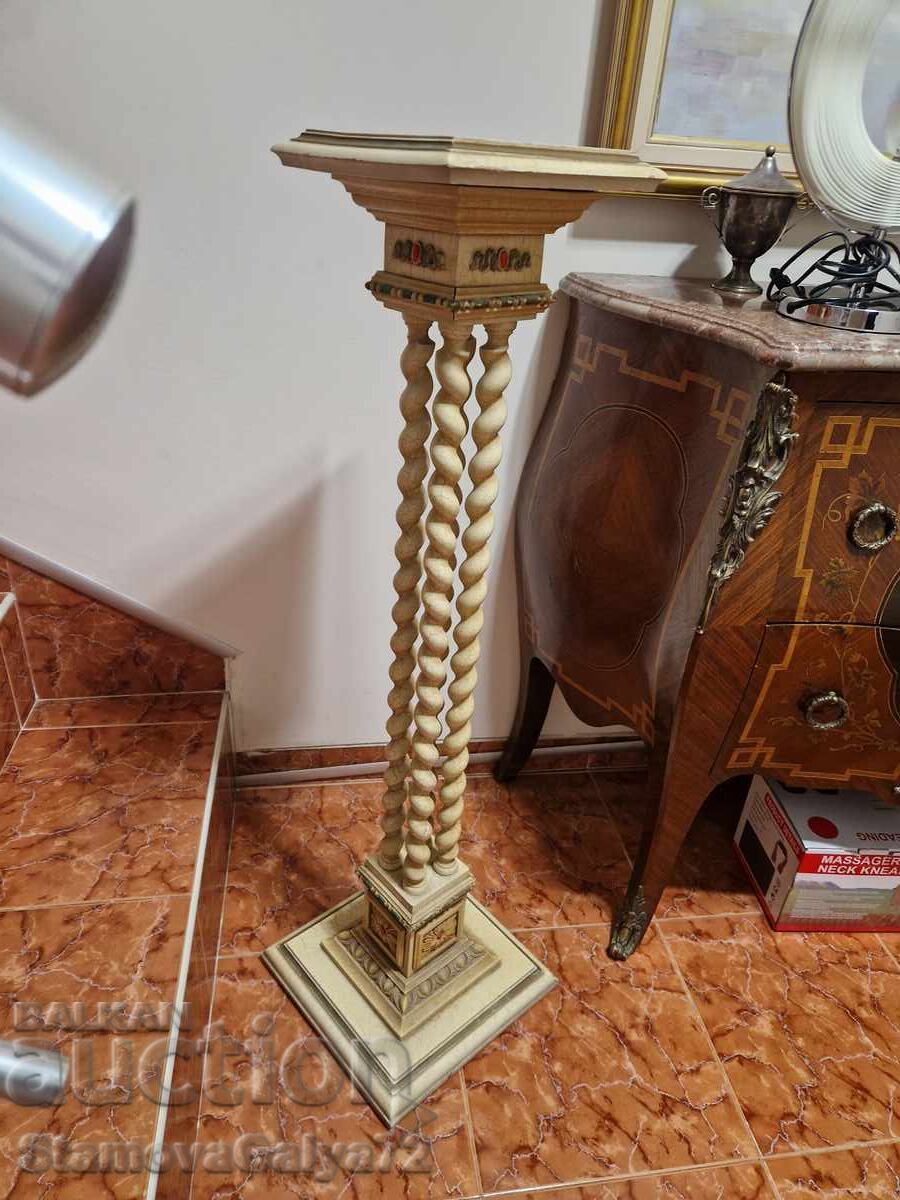 Delivery of Unique Italian Silik pedestal column