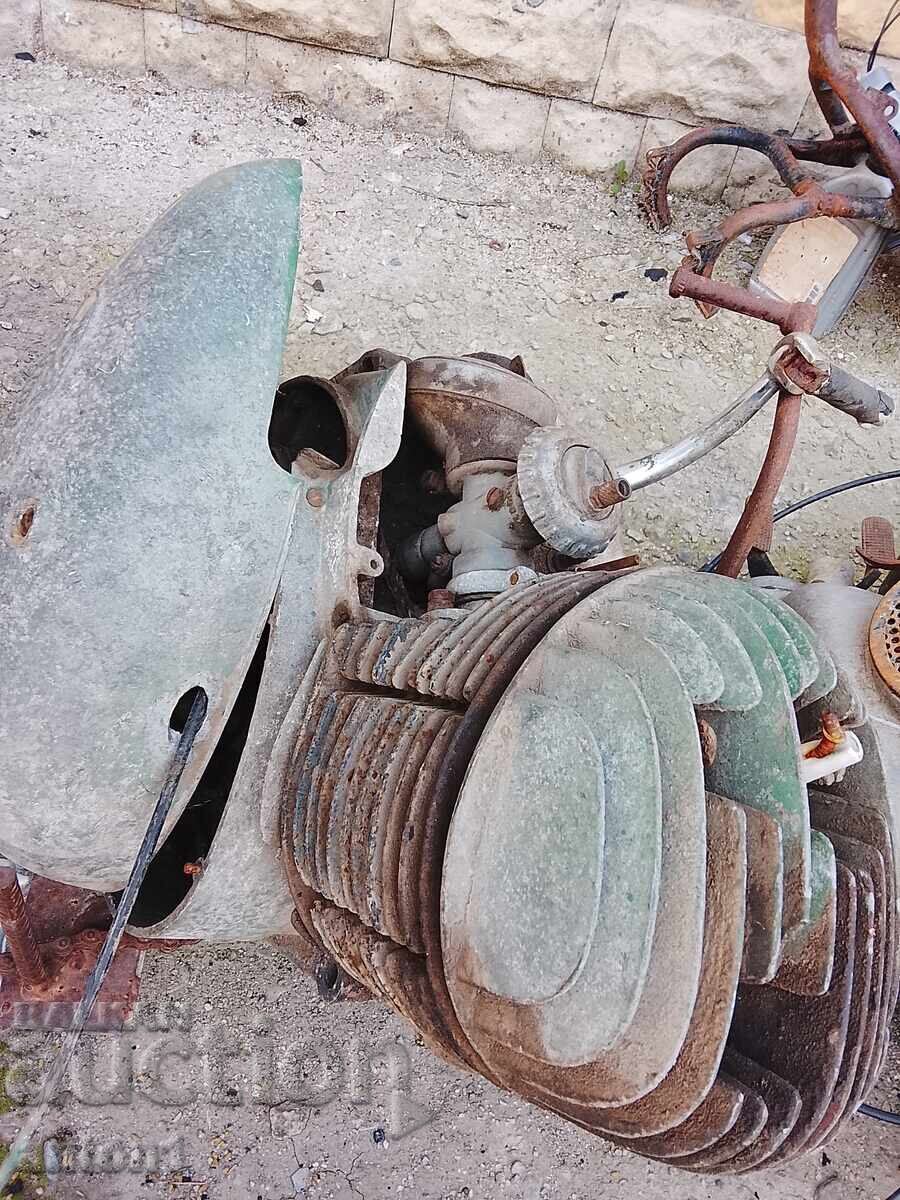 Двигател с цена € 30.00 | 58.68 лв.