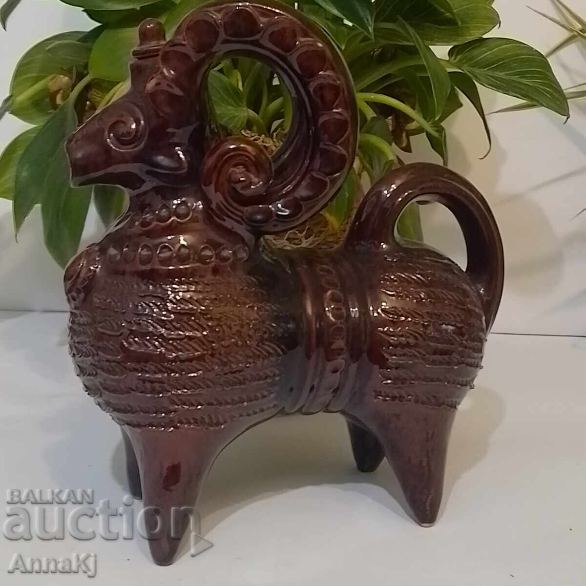 Керамичен съд руски с цена € 125.00 | 244.48 лв.