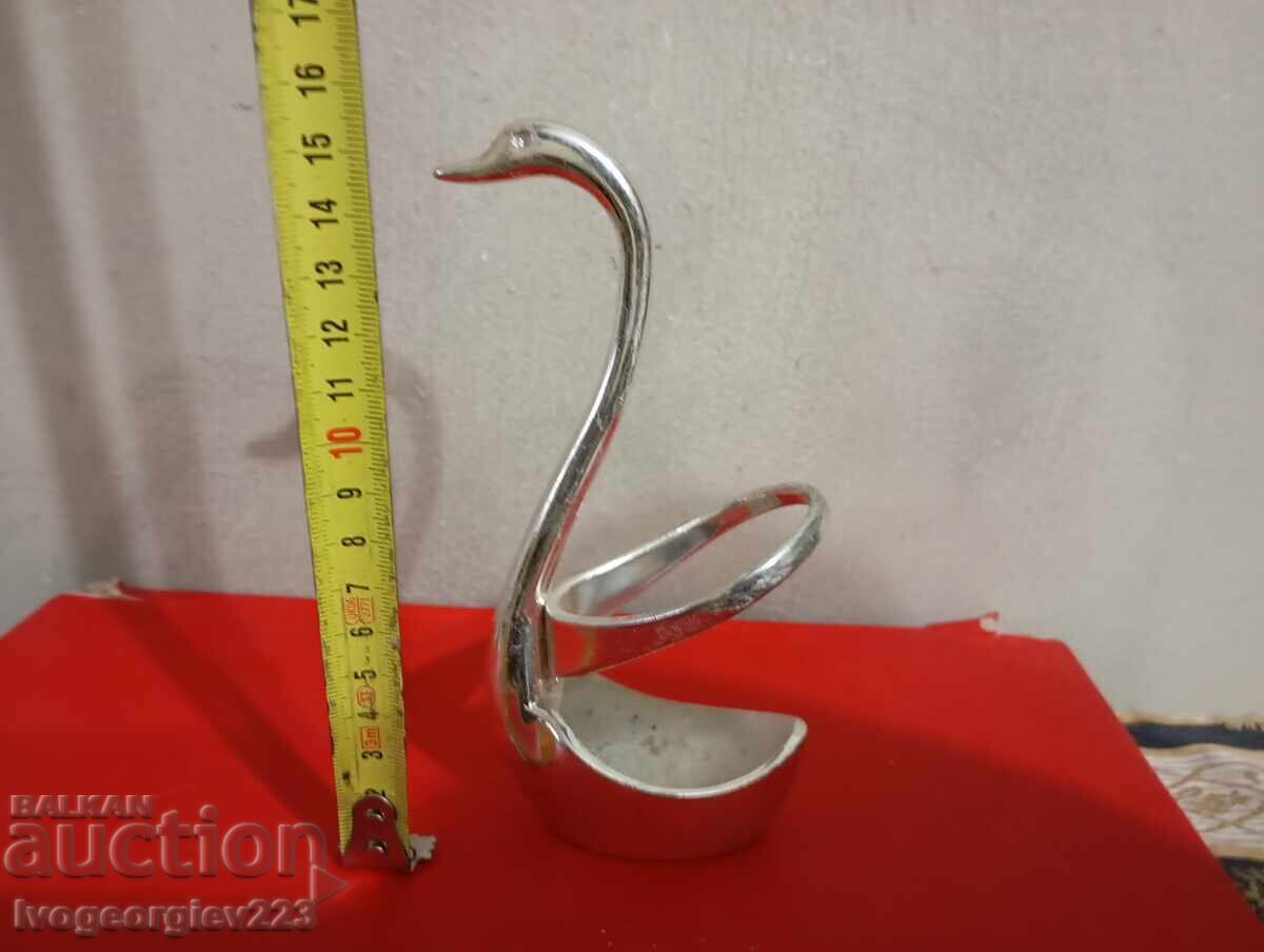 επάργυρο μεταλλικό κουτάλι-κύκνος με τιμή € 7.00 | 13.69 BGN