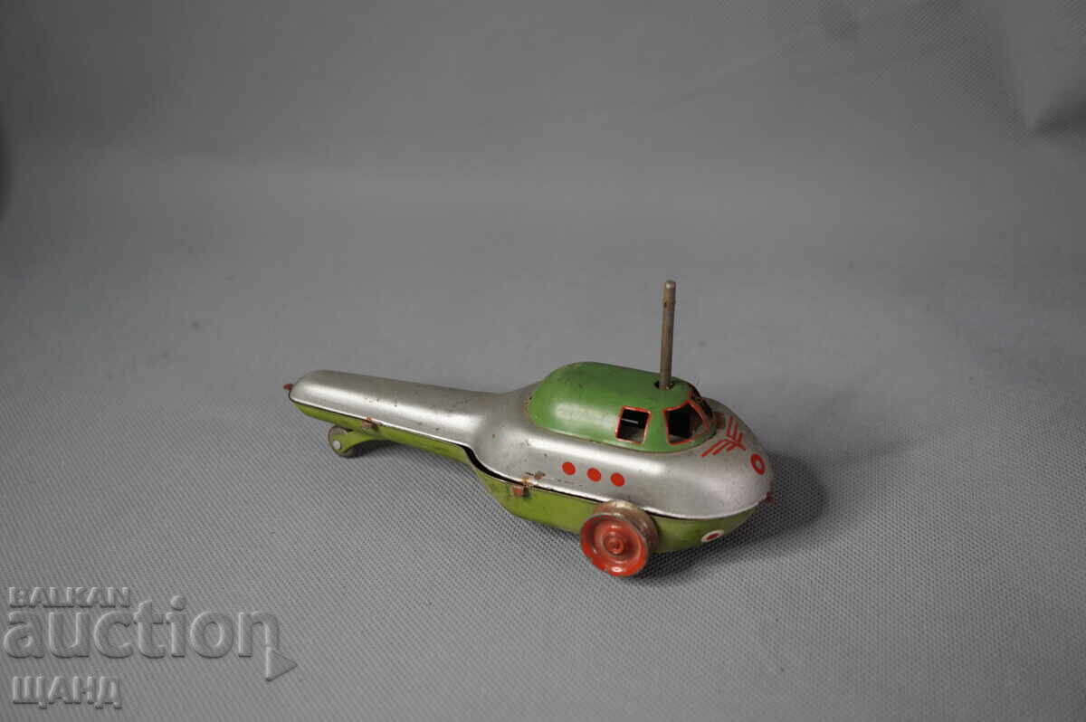 1950 Jucărie metalică poloneză model elicopter cu preț € 5.85 | 11.44 BGN