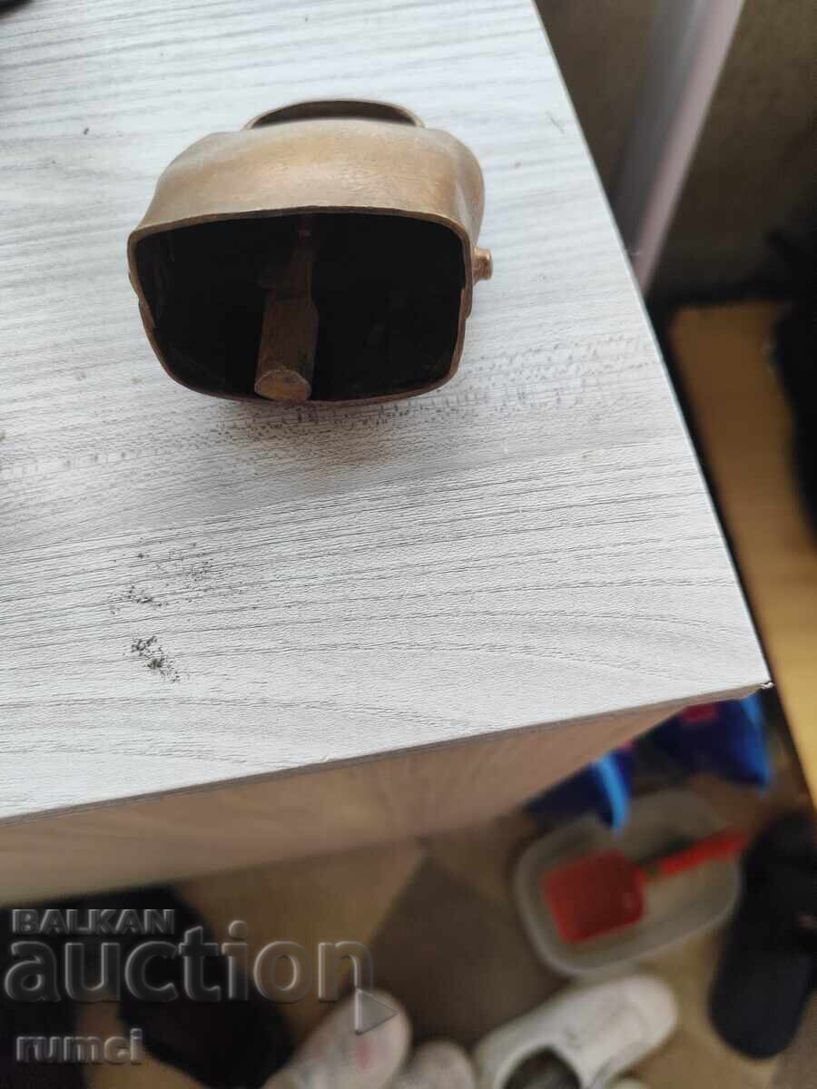 Livrarea Clopote din metal