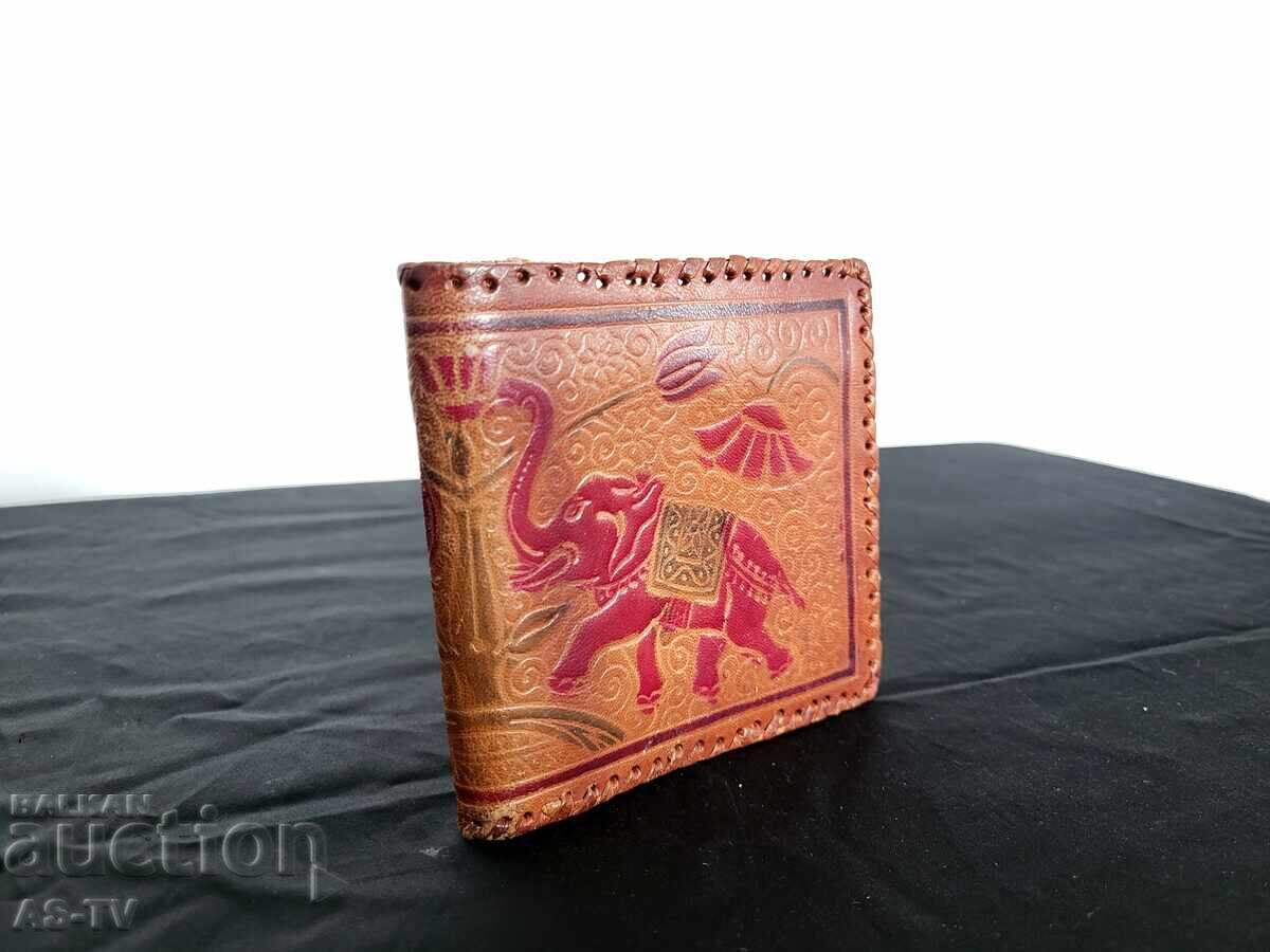 Old leather wallet - 5 Old leather wallet - 5