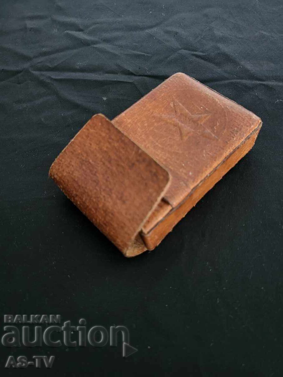 Old leather snuffbox from the time of socialism - 5 Old leather snuffbox from the time of socialism - 5