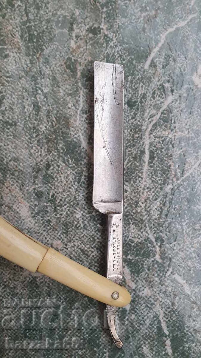 Auction  Old Razor for Parts