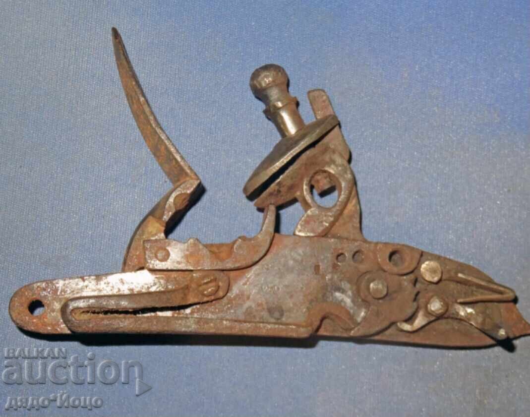 Mecanism englezesc de armă de armată funcțional pentru pistol cu cremene cu preț € 190.00 | 371.61 BGN