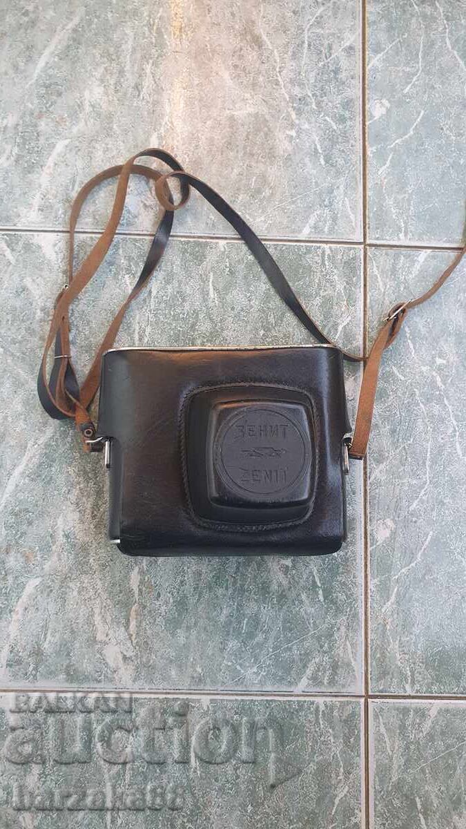Zenit E Camera with price € 12.00 | 23.47 BGN