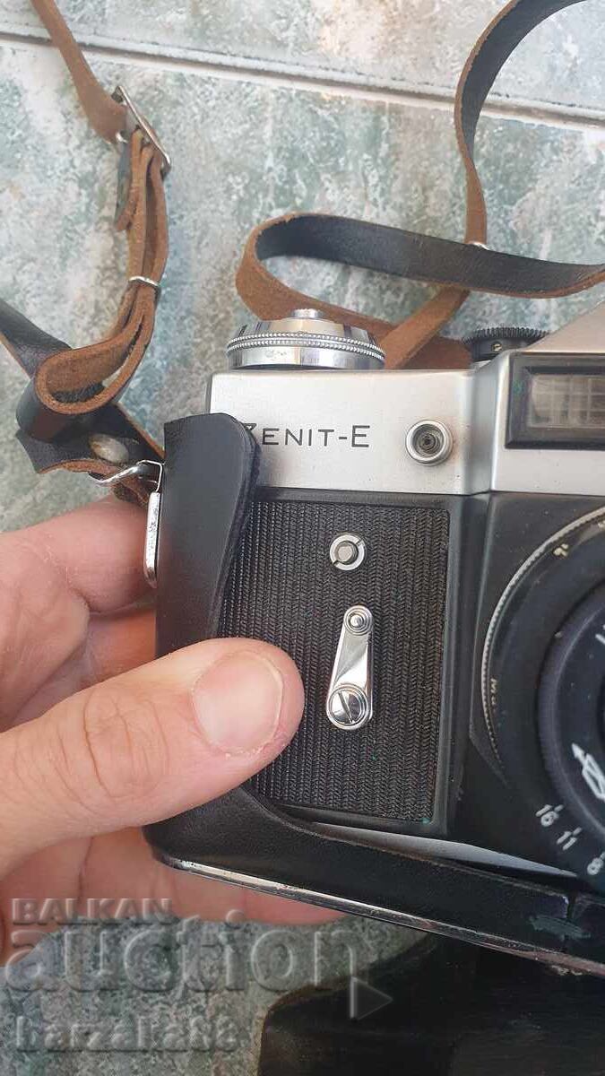 Auction  Zenit E Camera