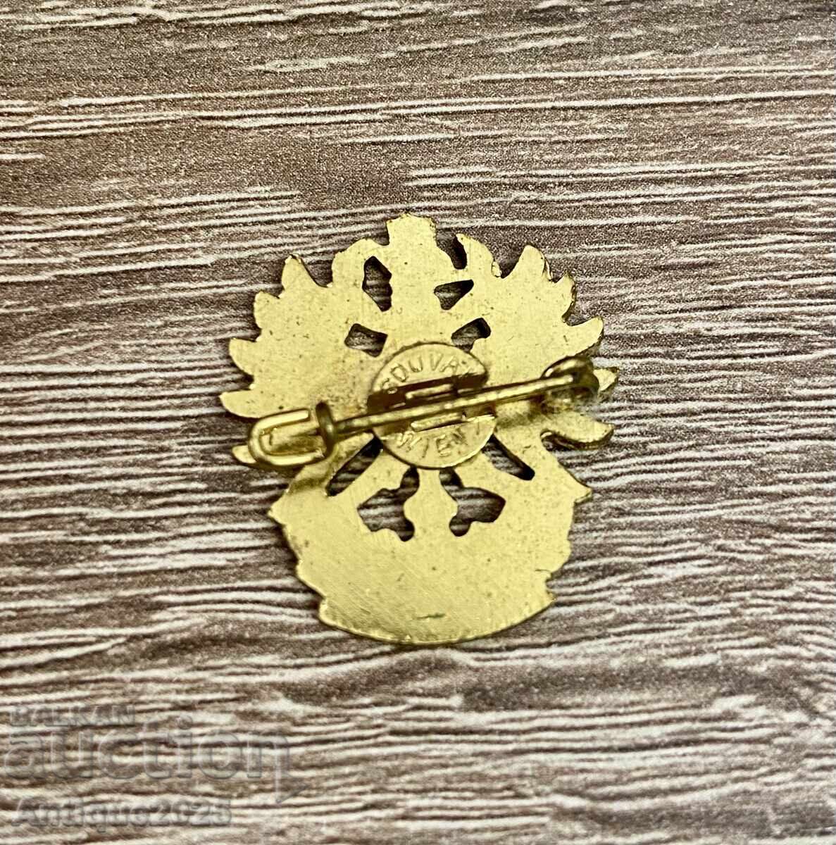 Insigna vintage „TIROL“ cu stemă (vultur bicefal), Souval Wien cu preț € 15.00 | 29.34 BGN