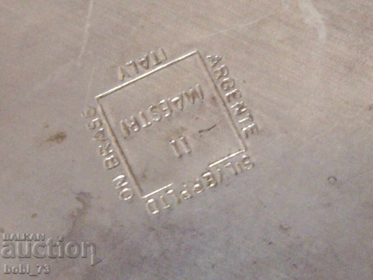 Vechi scrumieră argintată cu preț € 9.00 | 17.60 BGN