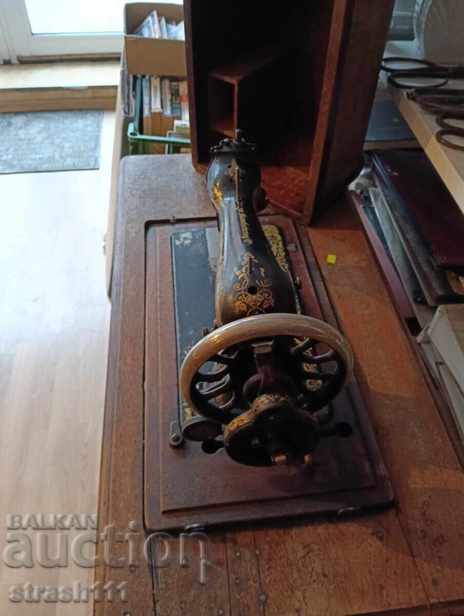 Licitație Mașină de cusut Singer Licitație Mașină de cusut Singer
