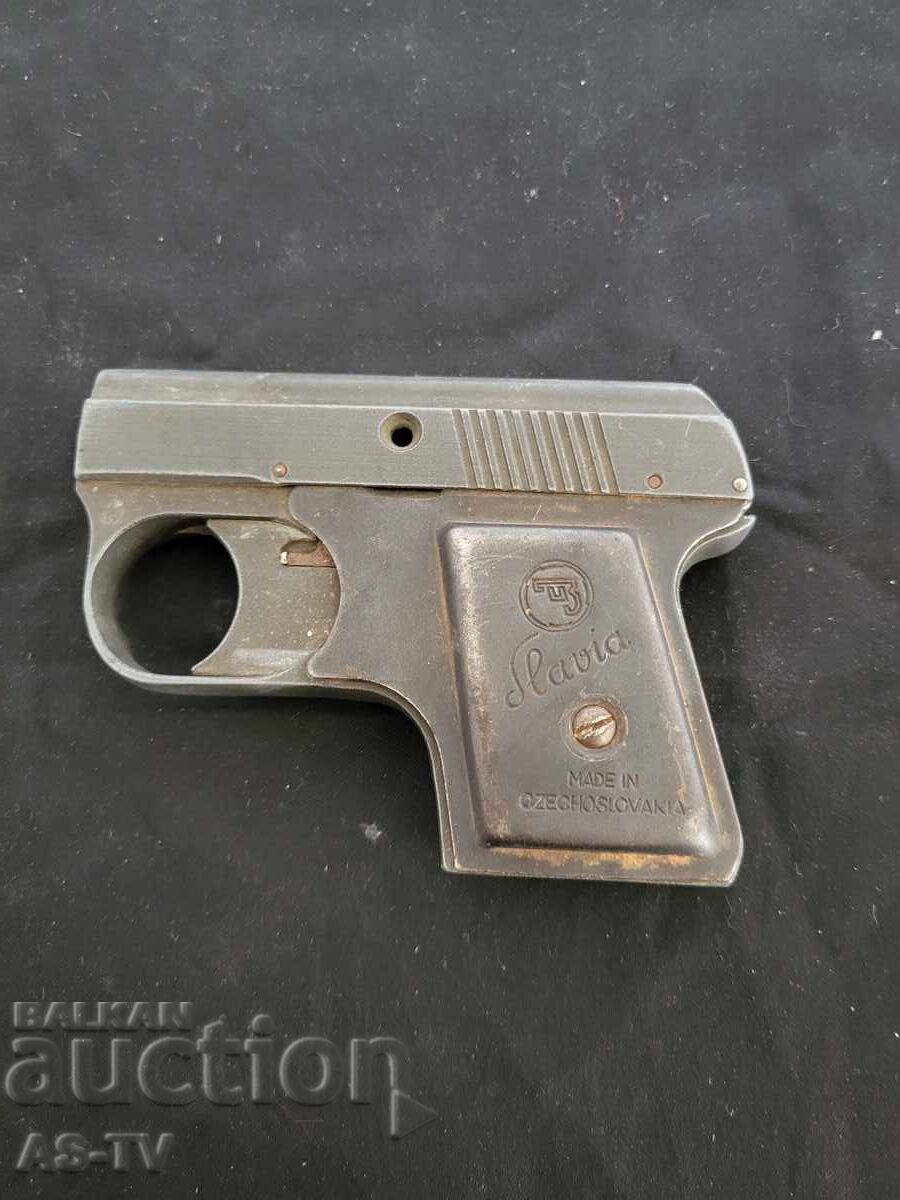 Pistol de semnalizare Slavia