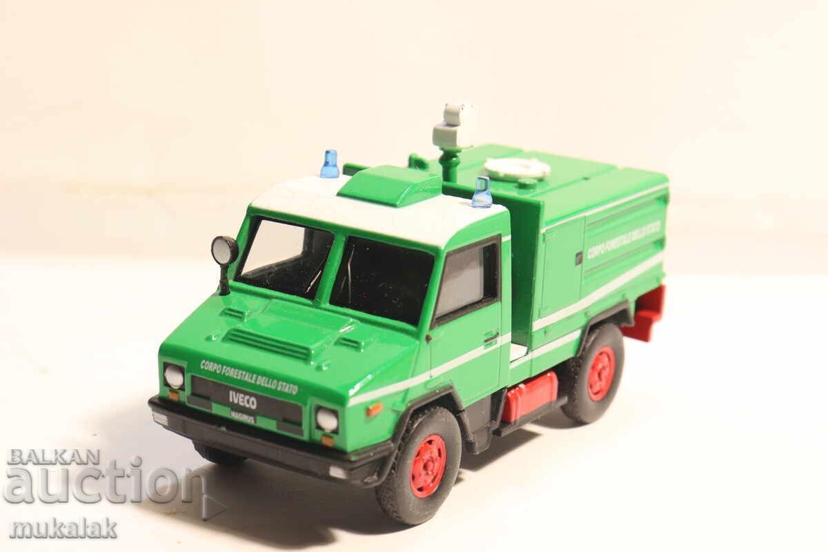 Auction  1/50 DEL PRADO IVECO FIRE TRUCK MODEL