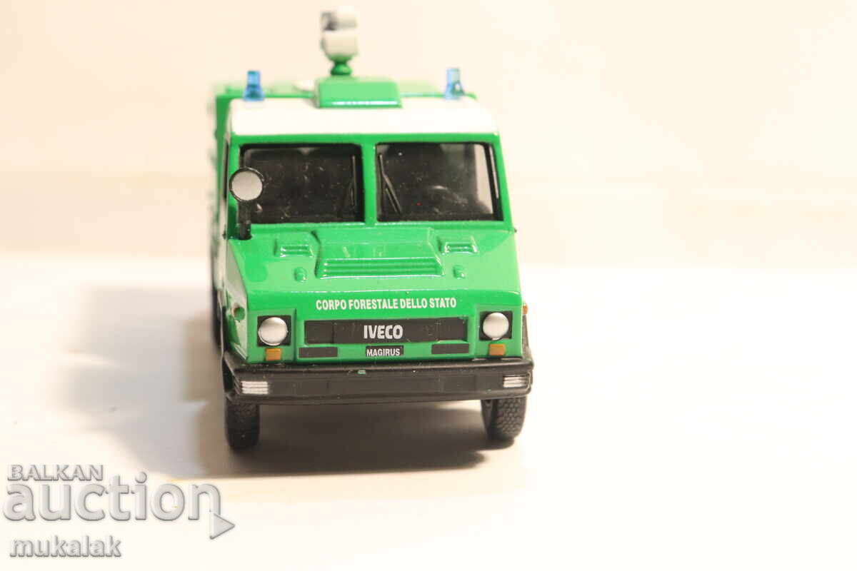Delivery of 1/50 DEL PRADO IVECO FIRE TRUCK MODEL