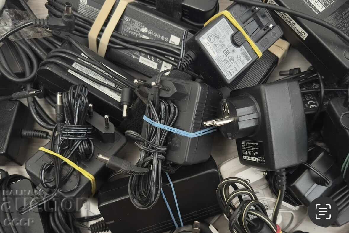 Лот Оригинални Зарядни - 6