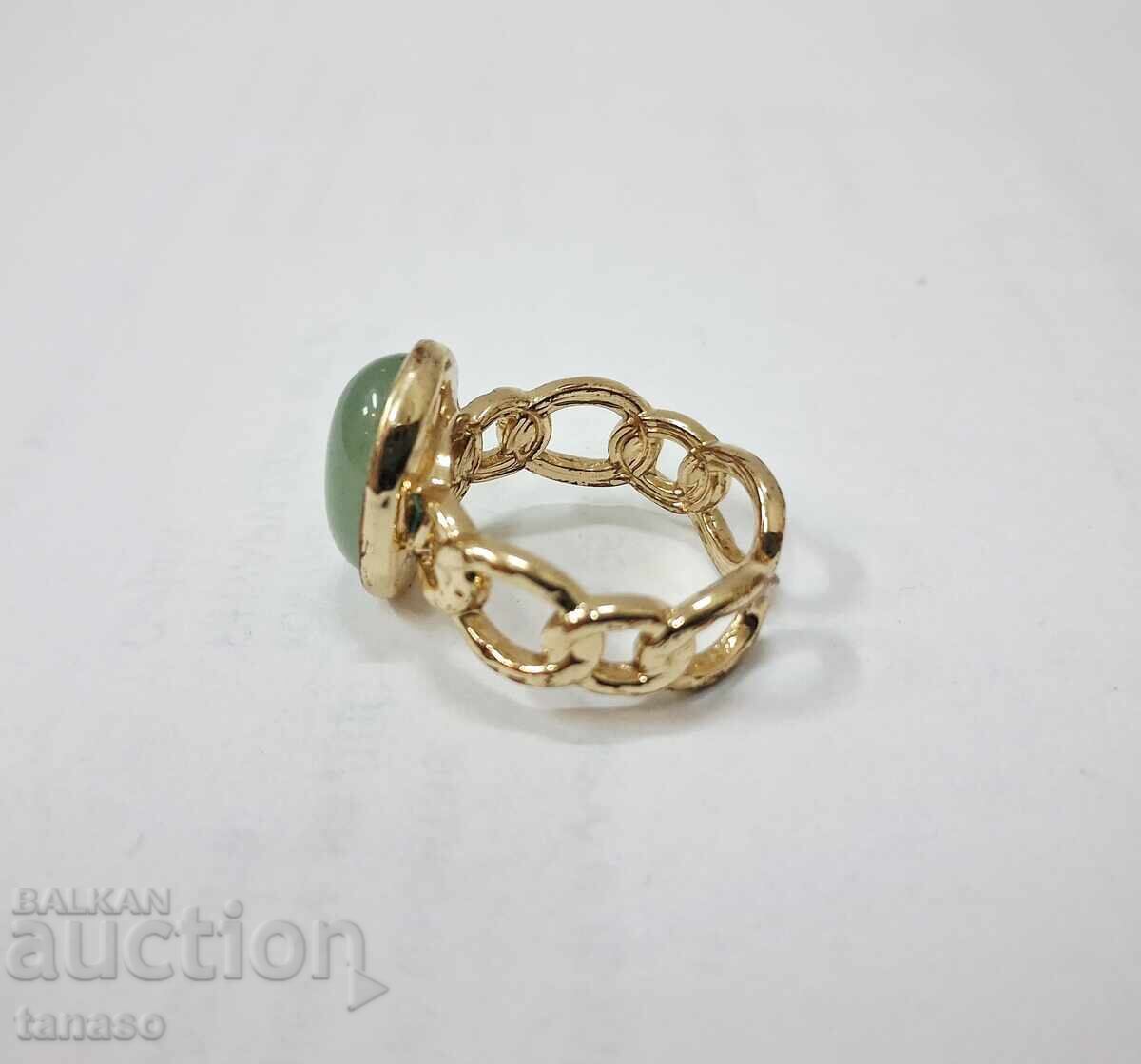 Аукцион Пръстен във винтидж стил с естествен нефрит