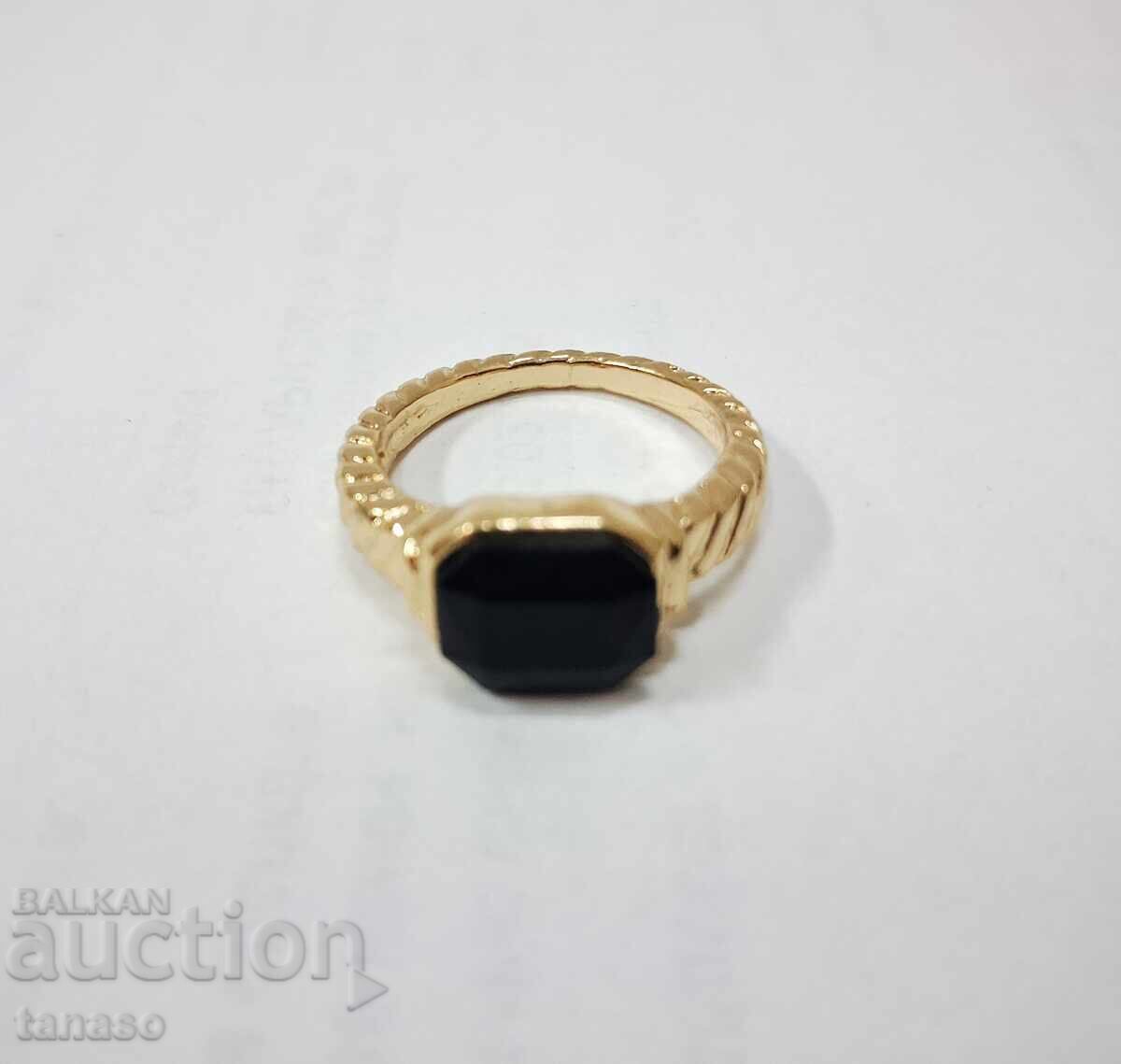 Δαχτυλίδι vintage στυλ με μαύρο πέτρα με τιμή € 12.50 | 24.45 BGN Δαχτυλίδι vintage στυλ με μαύρο πέτρα με τιμή € 12.50 | 24.45 BGN