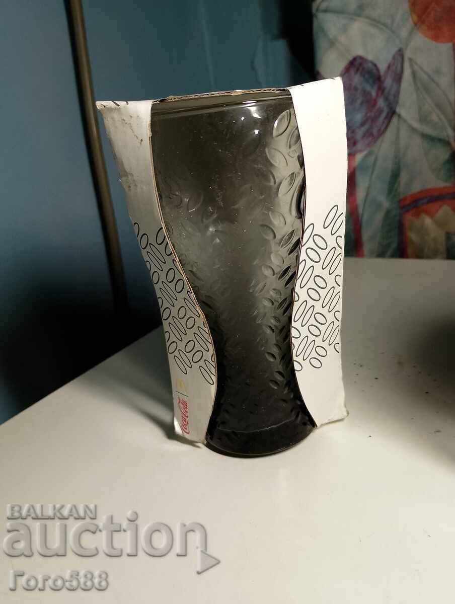 Cană Coca Cola 2 cu preț € 1.25 | 2.44 BGN