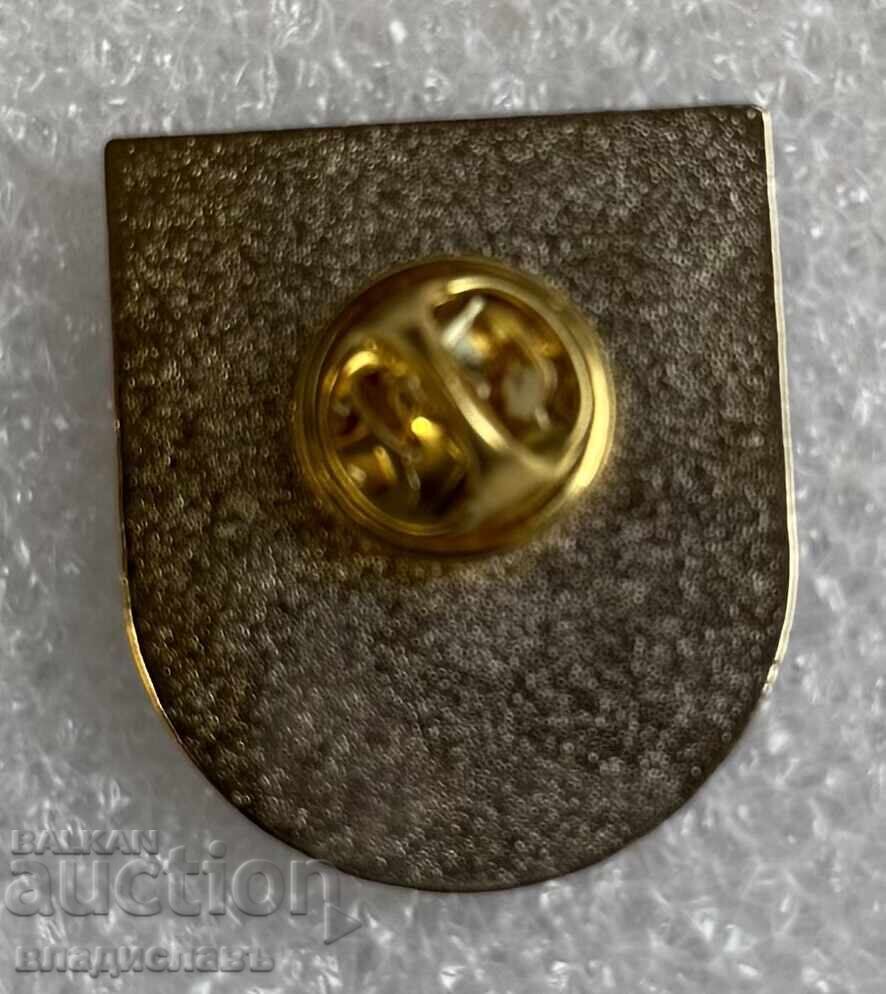 Φανταστικό ποδοσφαιρικό σήμα ΦΔ Λέφσκι Σόφιας με τιμή € 240.00 | 469.40 BGN