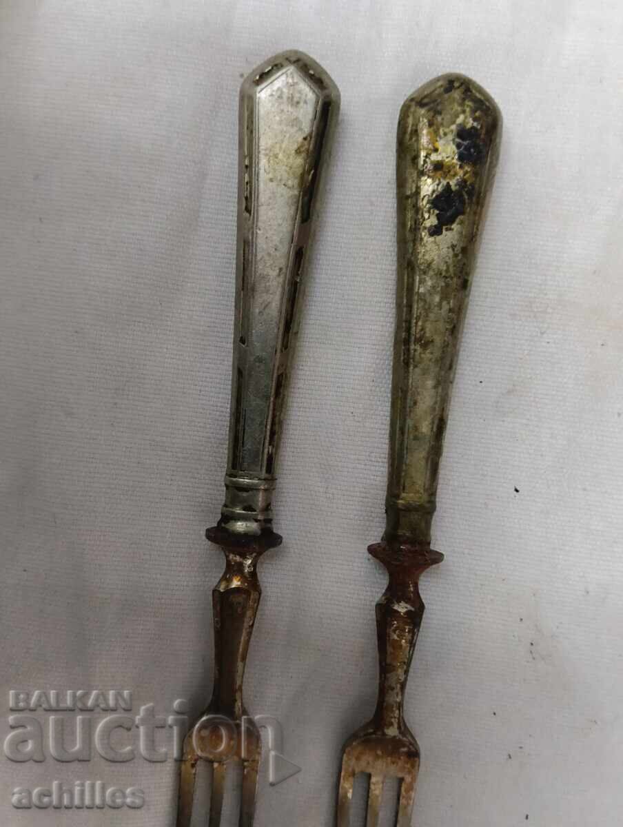 Стари вилици с цена € 2.00 | 3.91 лв.