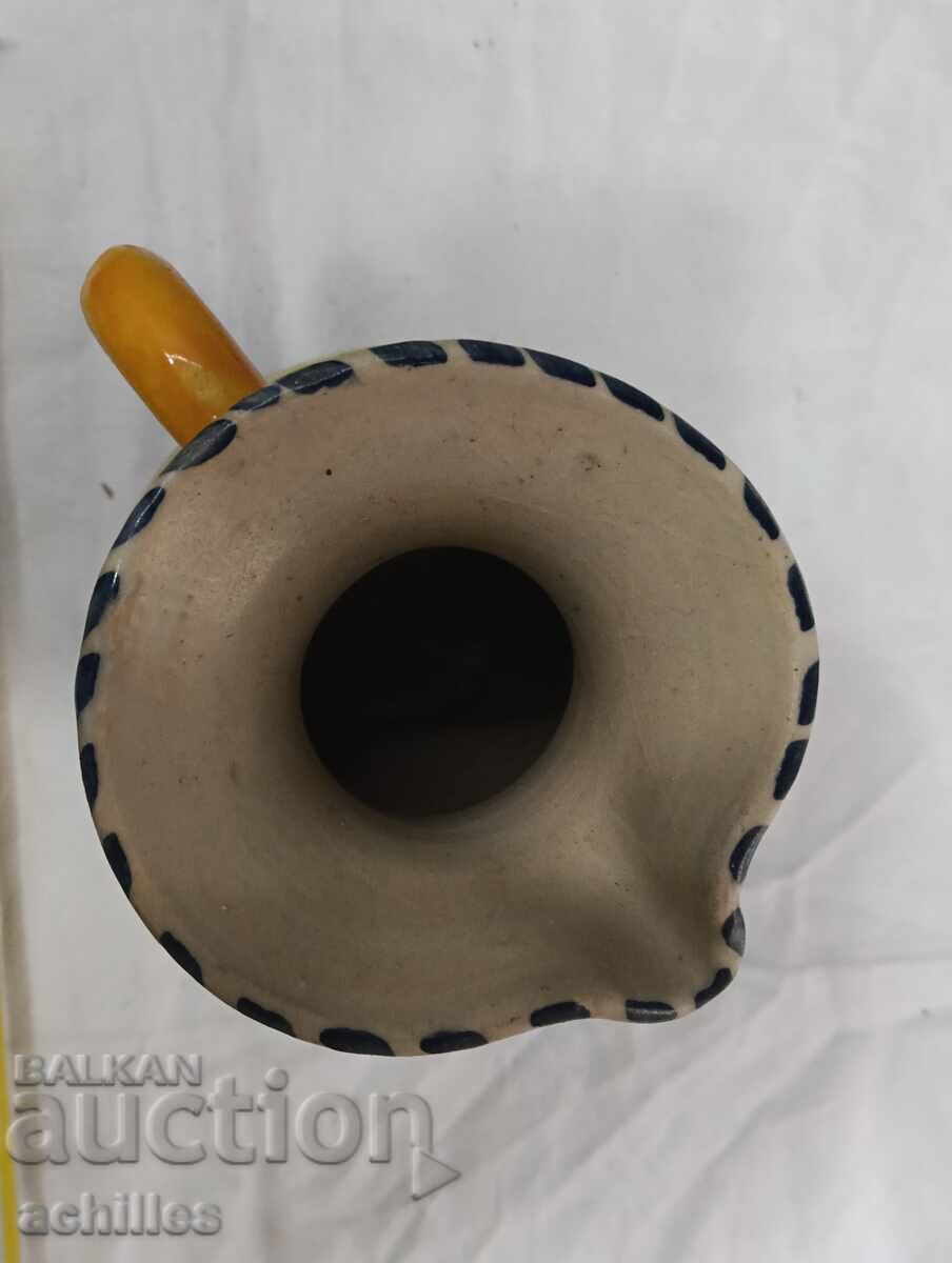 Licitație ulcior din ceramica