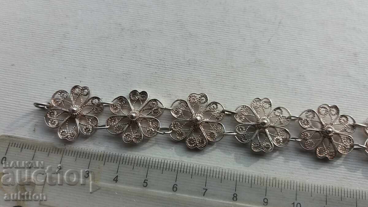 Licitație BRĂȚARĂ FILIGRAN ARGINT - 15,84 GR Licitație BRĂȚARĂ FILIGRAN ARGINT - 15,84 GR