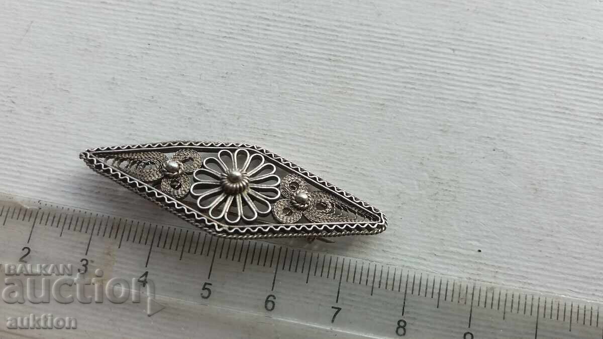 FILIGRAN - BROȘĂ DIN ARGINT - 3,86 GR cu preț € 16.99 | 33.23 BGN