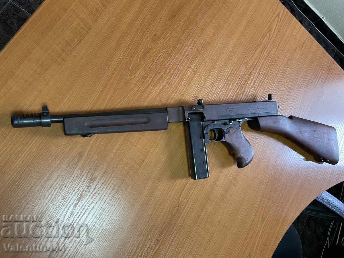 Thompson submachine gun, mod. 1928 - DEACTIVATED/SAFE with price € 1250.00 | 2444.79 BGN