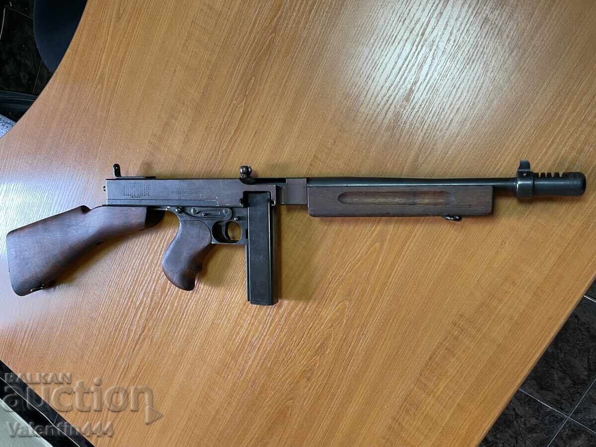 Thompson submachine gun, mod. 1928 - DEACTIVATED/SAFE