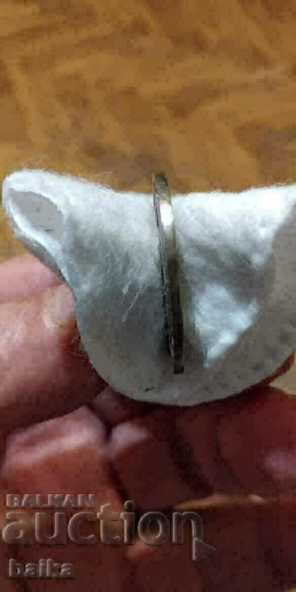 Licitație 1 BGN 1990 - DECENTRAT LA 6°, GURT NETED!!!