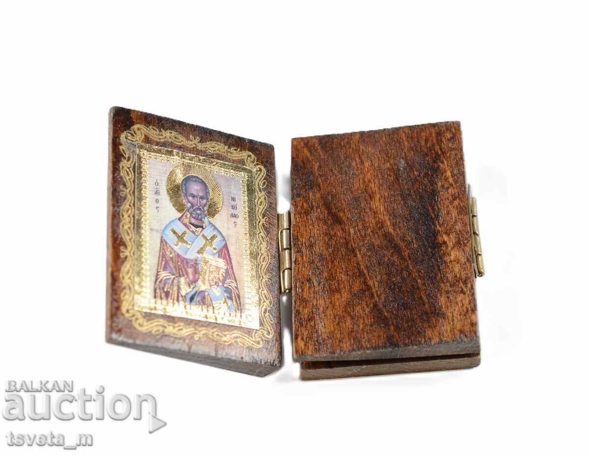 Παράδοση Εικόνα τρίπτυχο με θρησκευτικές εικόνες