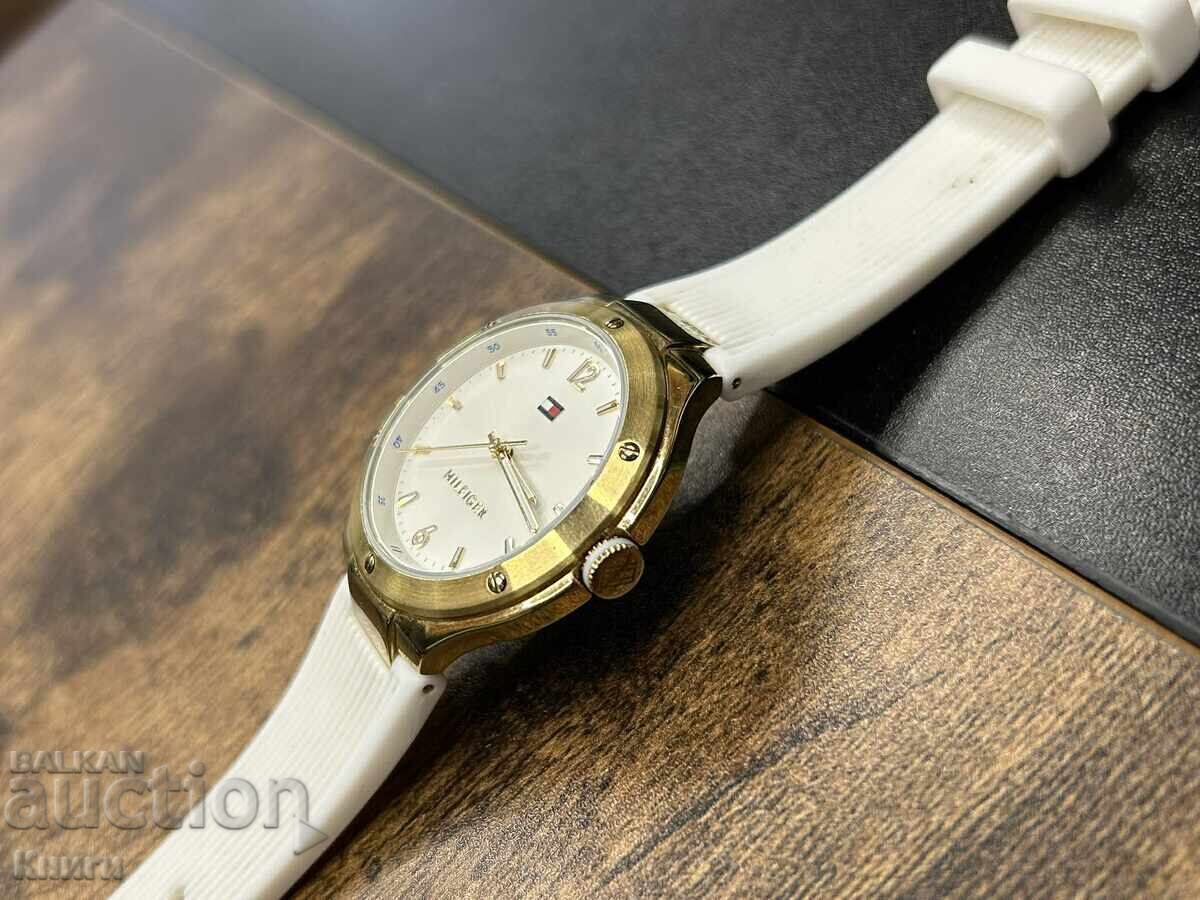 Delivery of Tommy Hilfiger Watch