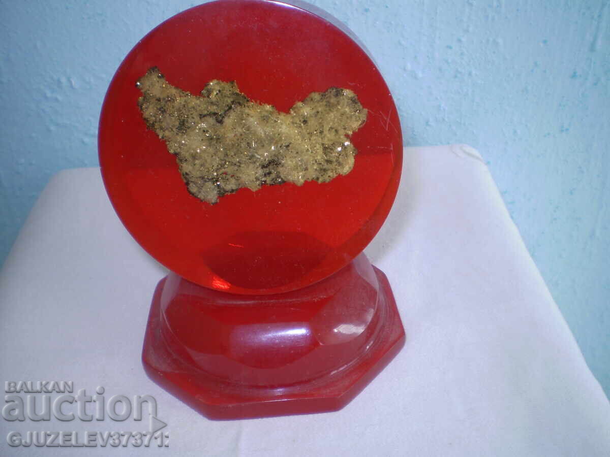 Veche rară minereu unic în lucit roșu cu minereu încorporat cu preț € 120.00 | 234.70 BGN