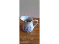 Porcelain creamer/milk jug