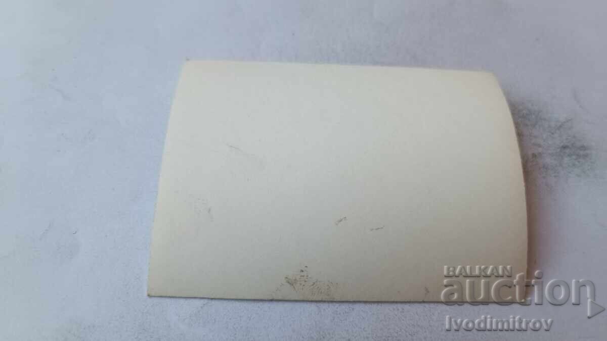 Fotografie Fetiță pe plajă cu preț € 0.64 | 1.25 BGN