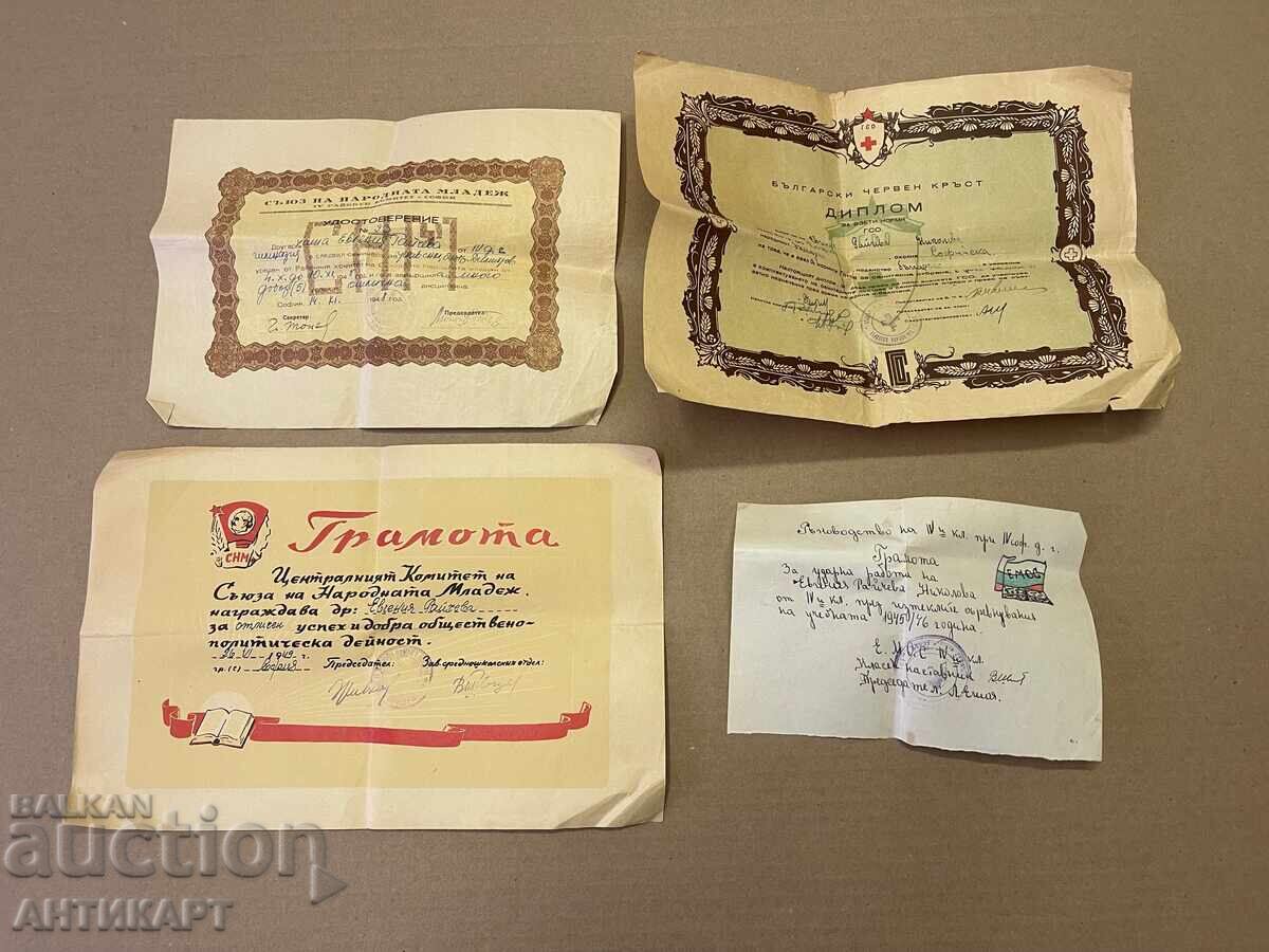 Lot de 4 documente de premiere pentru insigne comuniste BG Lot de 4 documente de premiere pentru insigne comuniste BG