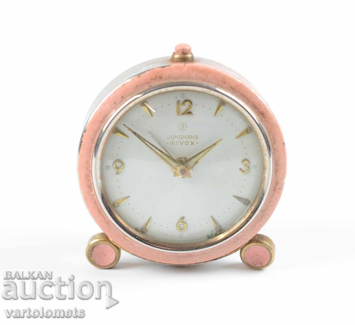 Αντίκα μηχανικό ξυπνητήρι JUNGHANS Γερμανίας - δεν λειτουργεί με τιμή € 3.00 | 5.87 BGN