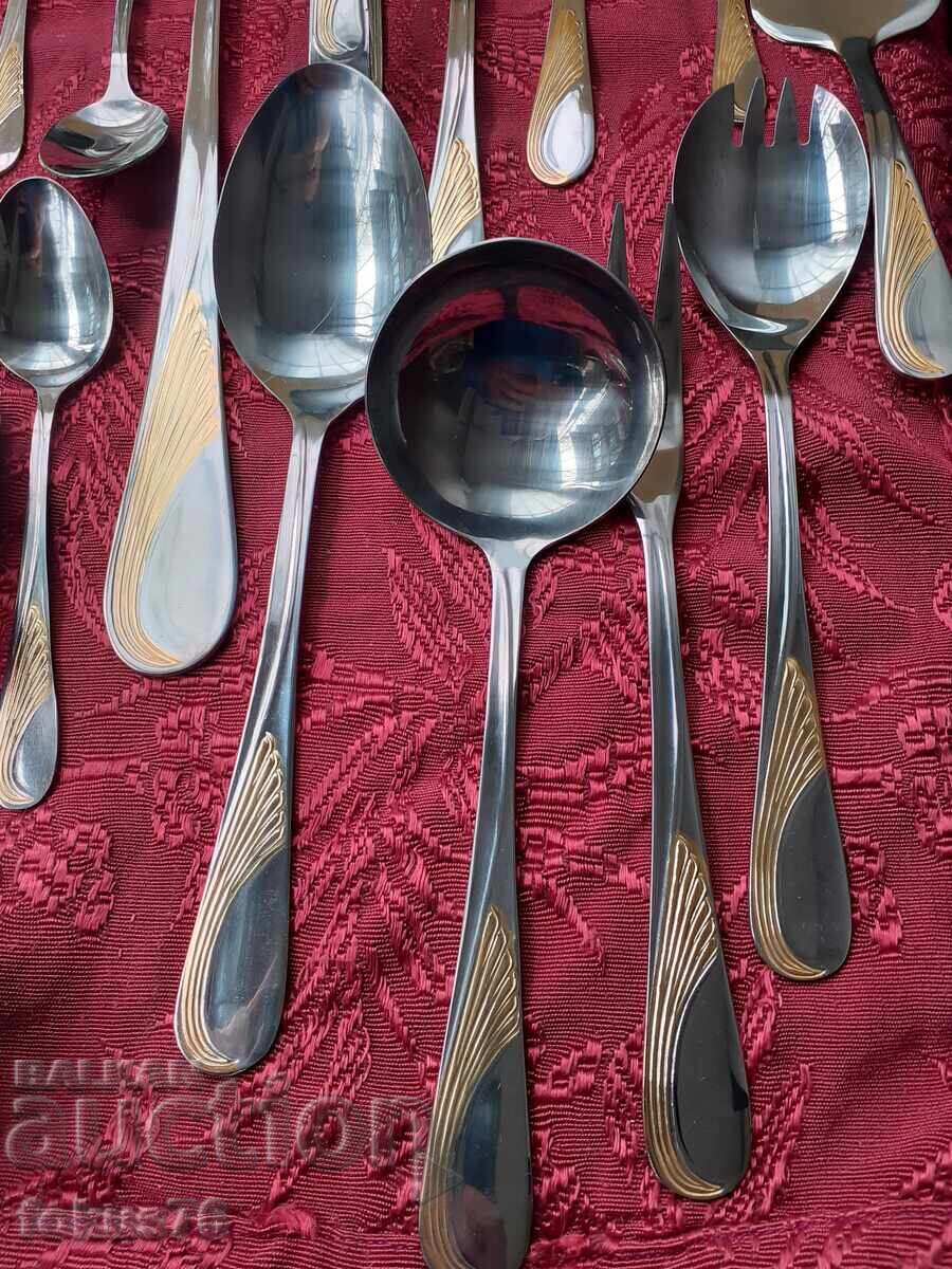 Set de tacâmuri de lux Edelstahl Rostfrei - 40 de piese noi cu preț € 320.00 | 625.87 BGN