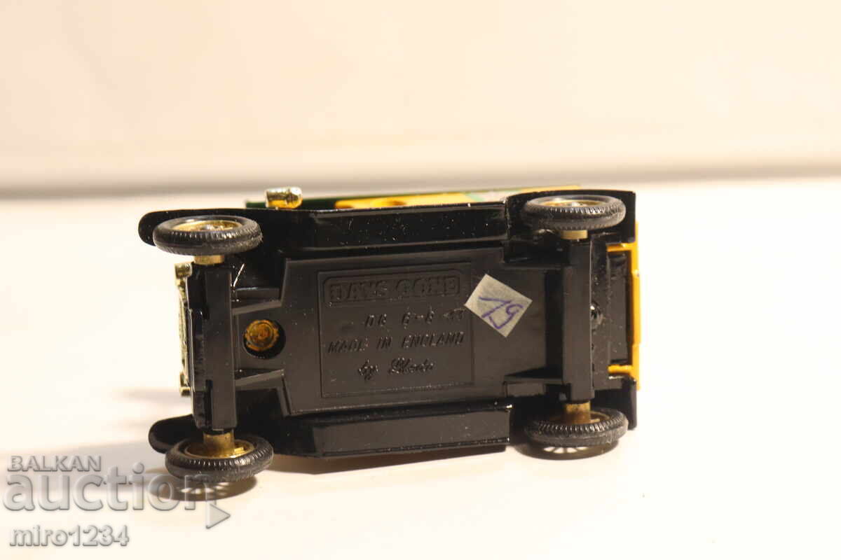 LLEDO 1/43? 1/55?? FORD ?? ΚΟΛΙΤΣΚΑ ΙΓΡΑΤΣΚΑ ΡΕΤΡΟ ΜΟΝΤΕΛ - 7