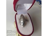 Inel vechi din argint filigranat/lucrat manual