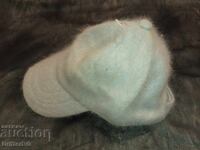 Шапка ангорска вълна 80%,нова