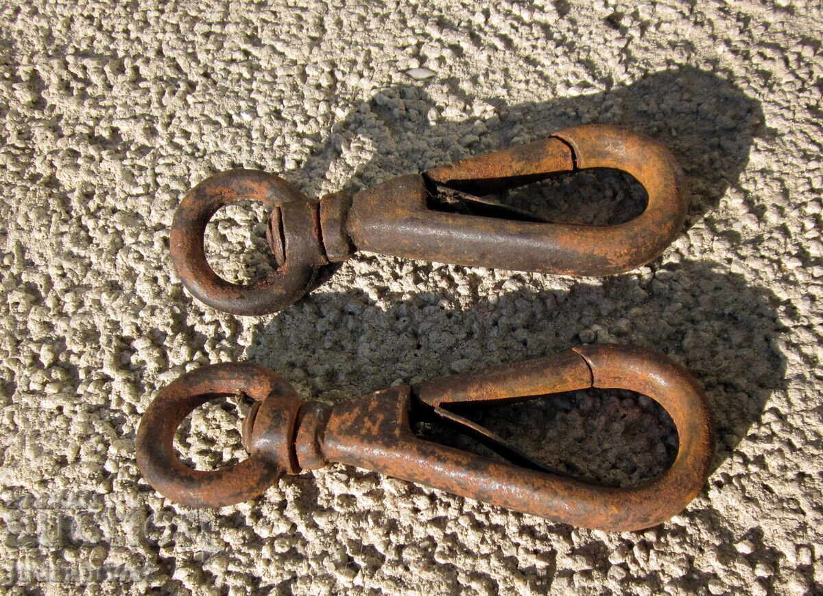 Clema carabina PSV din piele pentru curea pușcă militară cu preț € 20.00 | 39.12 BGN Clema carabina PSV din piele pentru curea pușcă militară cu preț € 20.00 | 39.12 BGN